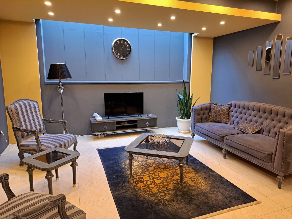 یک خوابه سی و سه پل چهارباغ