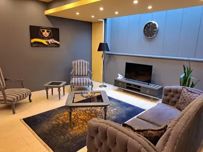 آپارتمان یک خوابه سی و سه پل چهارباغ