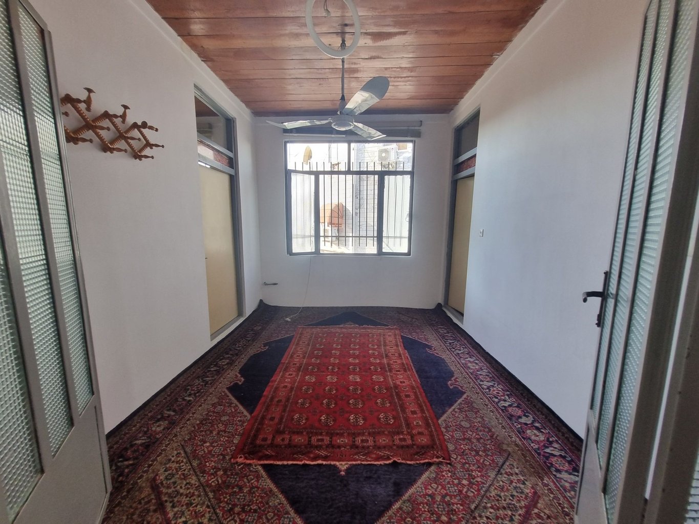 کلبه پنج خوابه بی بی گل - پذیرایی