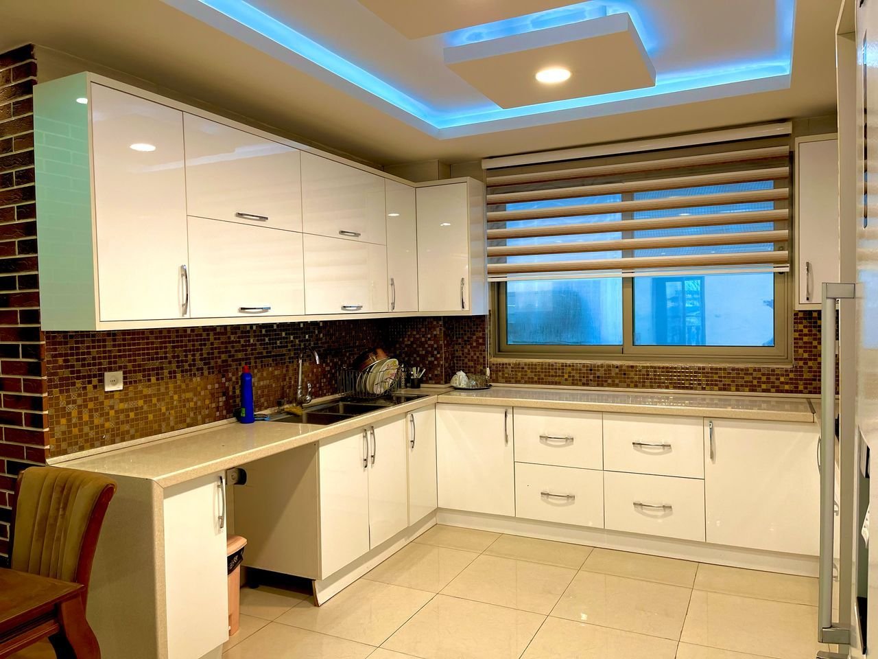 شهرک مهدی - واحد دوخوابه استخردار آبگرم ۶