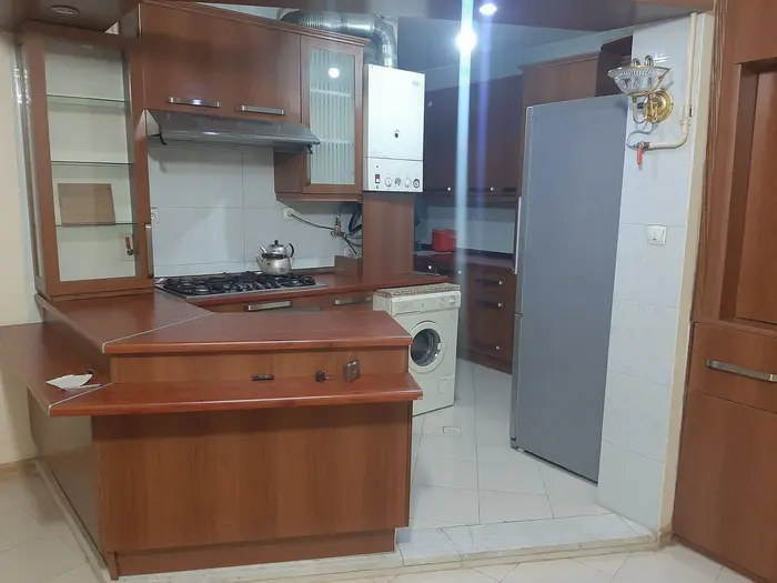 آپارتمان دوخوابه بلوار پزشک