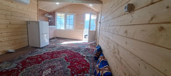 کلبه فلت چوبی کوچولو