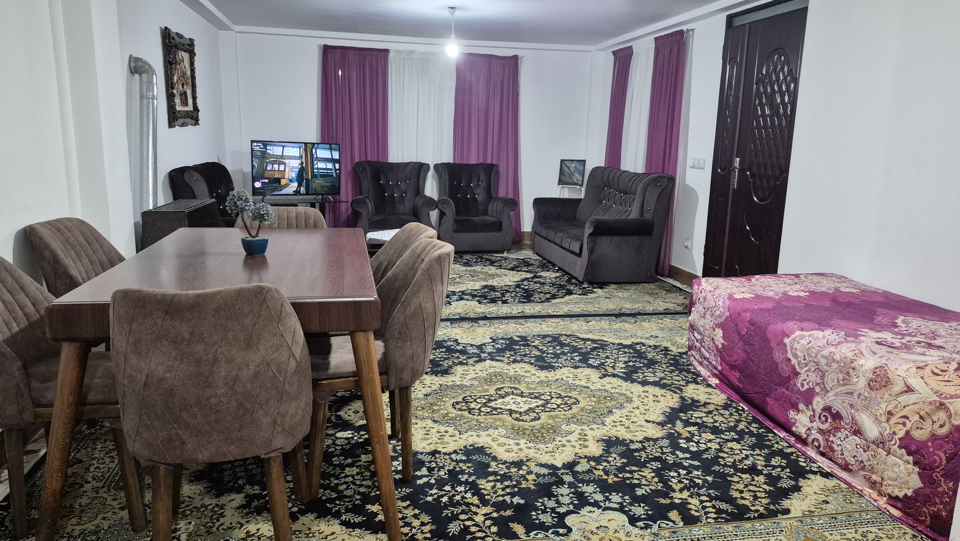 سوئیت یک خوابه ثنا چابک