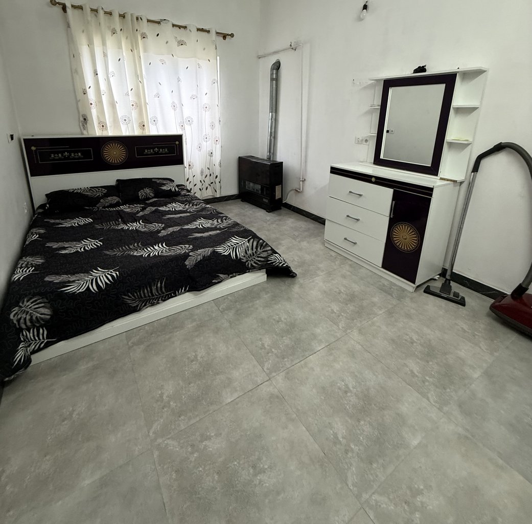 ویلا دوخوابه رودگر۱ دربست ویلائی