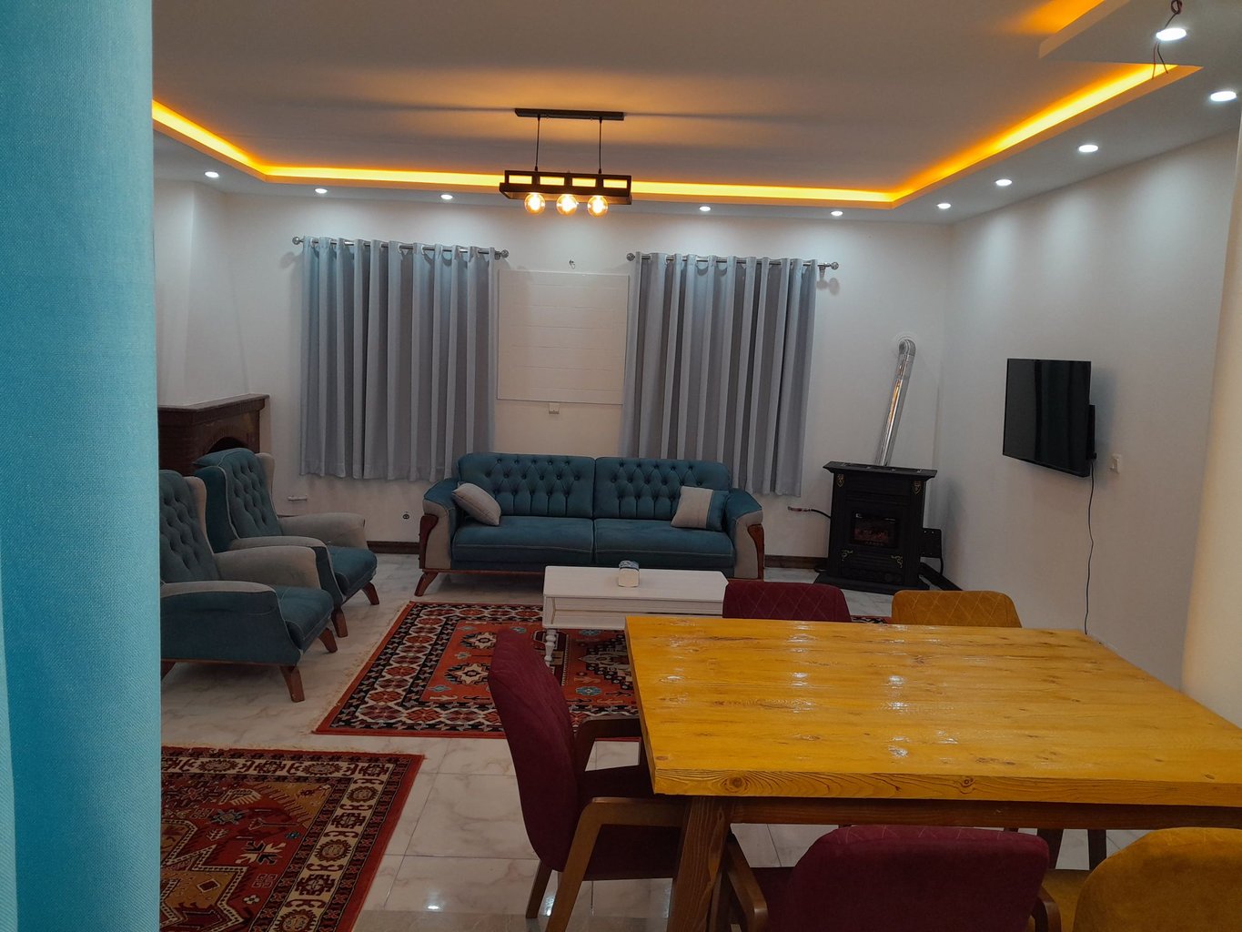 دوخوابه ساحلی مرمر ۳