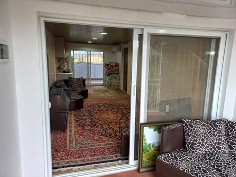 سوئیت فلت استخرسر