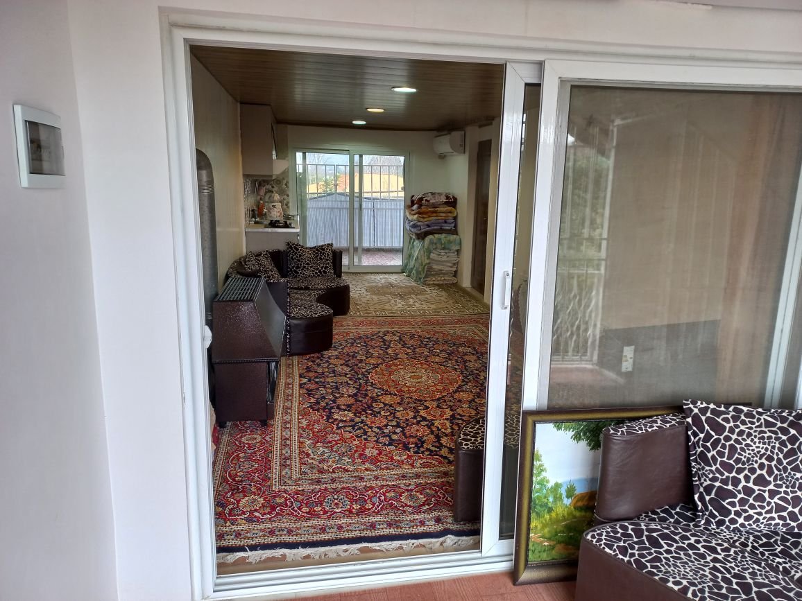 سوئیت فلت استخرسر