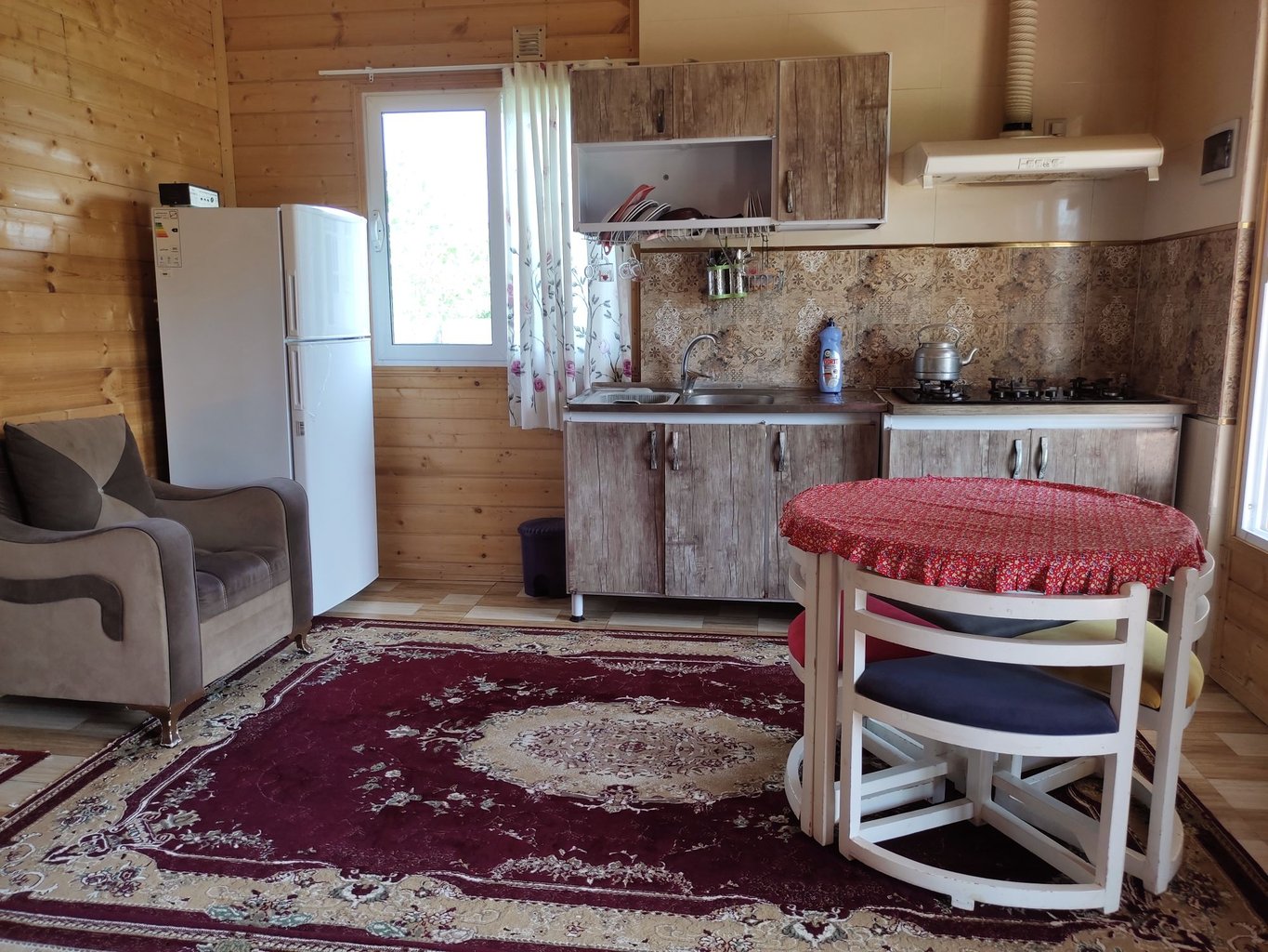 دوخوابه خانه کنار