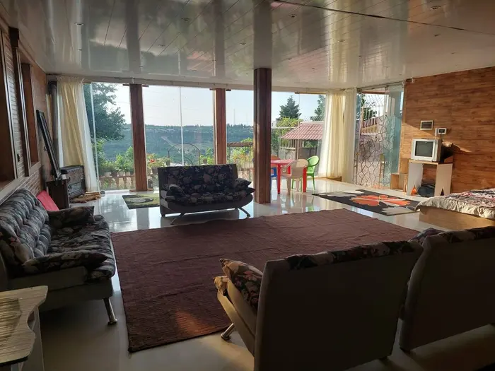 فلت استخردار آبگرم تپه تاج