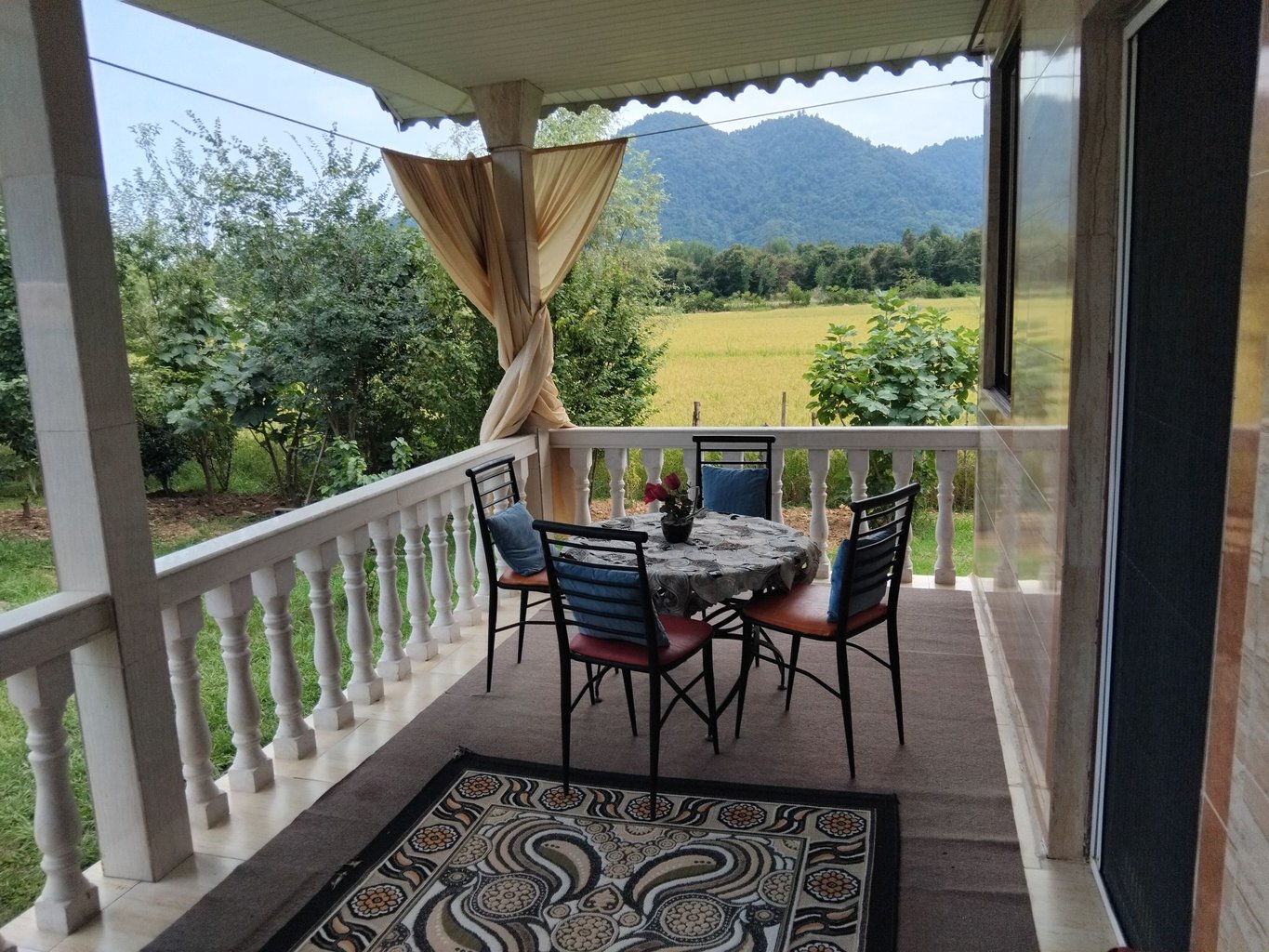 دوخوابه جنگلی هزار سرای تنیان