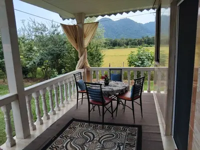 ویلا دوخوابه جنگلی هزار سرای تنیان