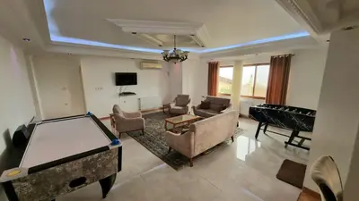 ویلا پنج خوابه استخردار آبگرم نسیم