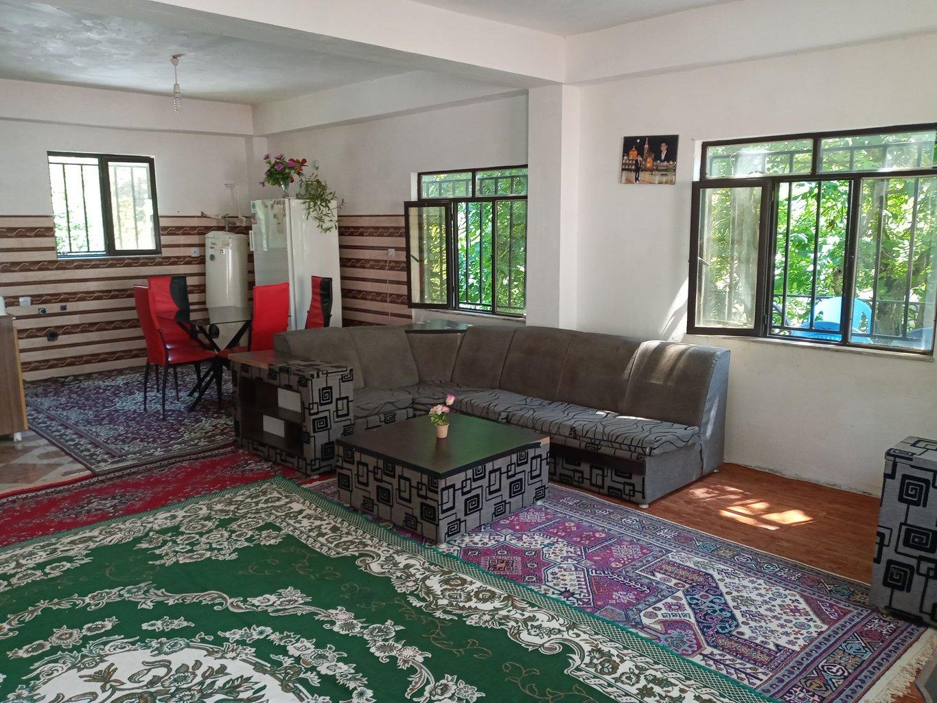 دوخوابه روستایی آقا معلم