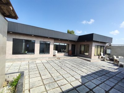 ویلا دو خوابه استخردار آزادی