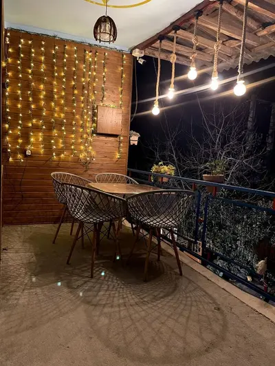 ویلا یک خوابه درختی ازدار