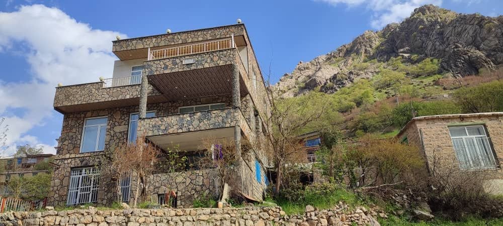 بومگردی بلبر - واحد مدرسه