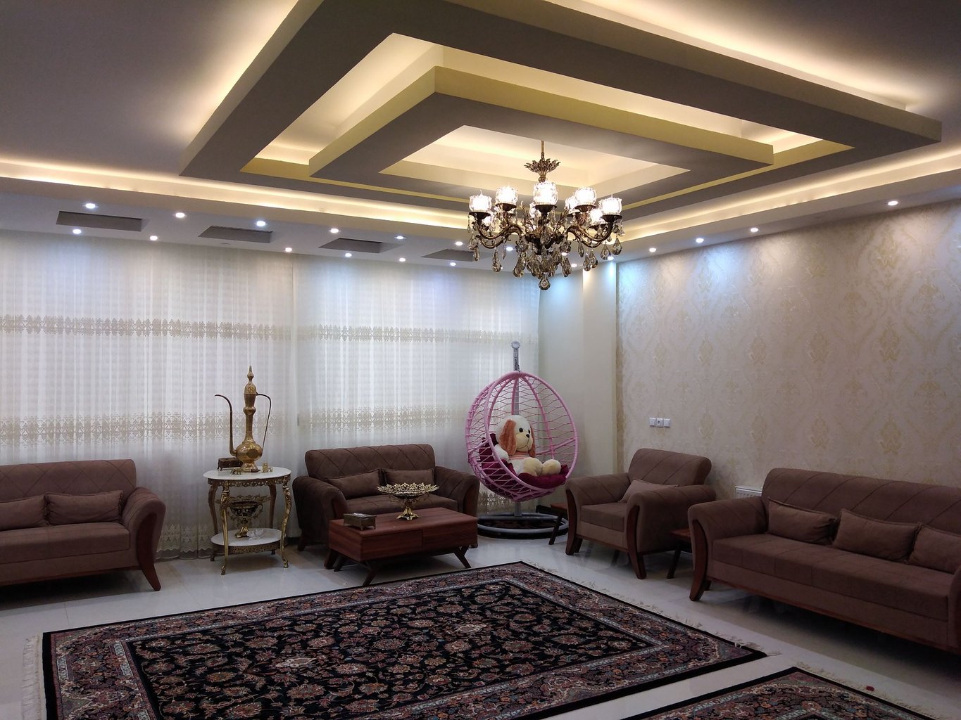 آپارتمان دوخوابه سادات 5 - مخصوص مشگل پسندها