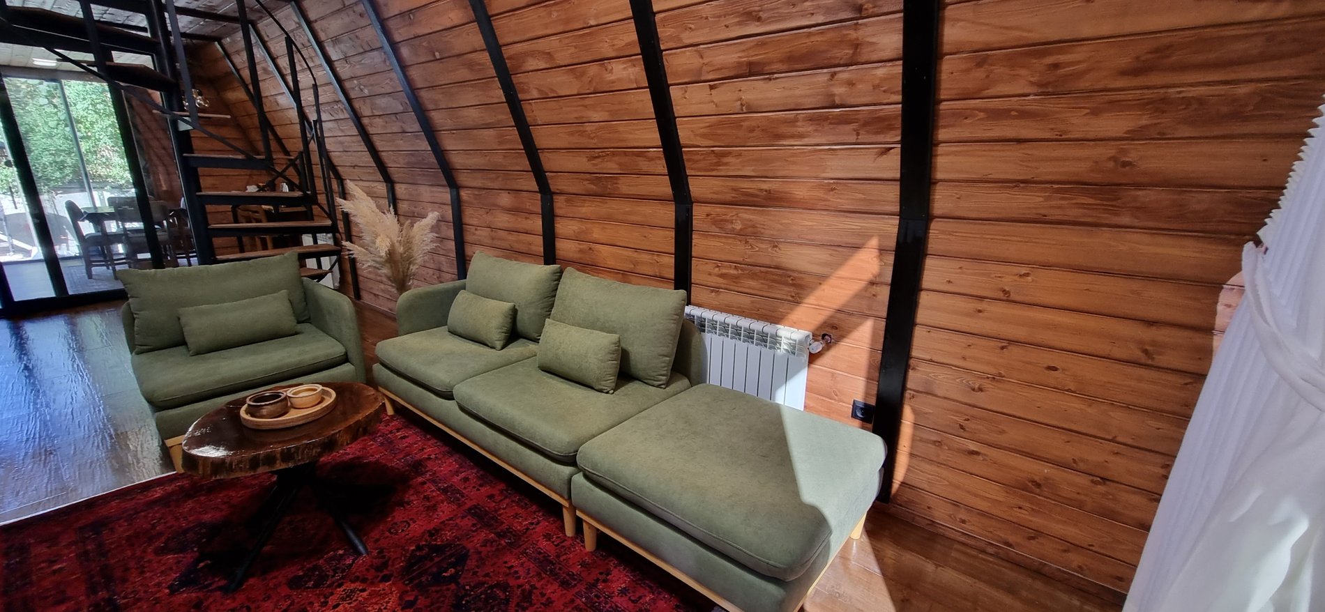 کلبه دوخوابه سوئیسی دالخانی