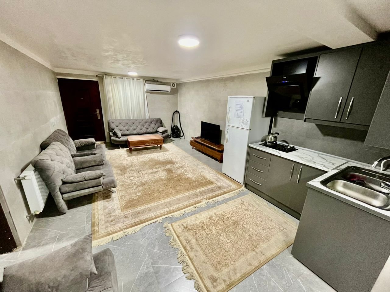 ویلا دوخوابه استخردارآبگرم علیرضا