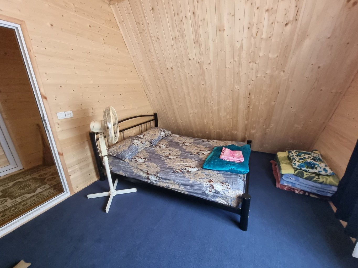 کلبه دوخوابه جنگلی لفور آلفا