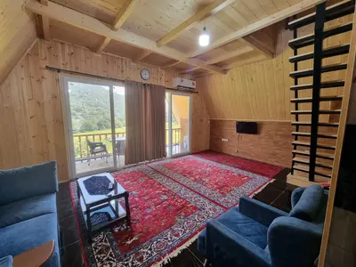 کلبه دوخوابه جنگلی لفور آلفا