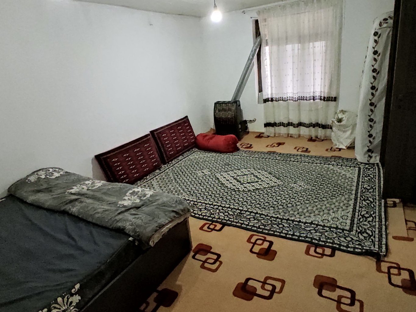 سوئیت یک خوابه روستایی ناوان