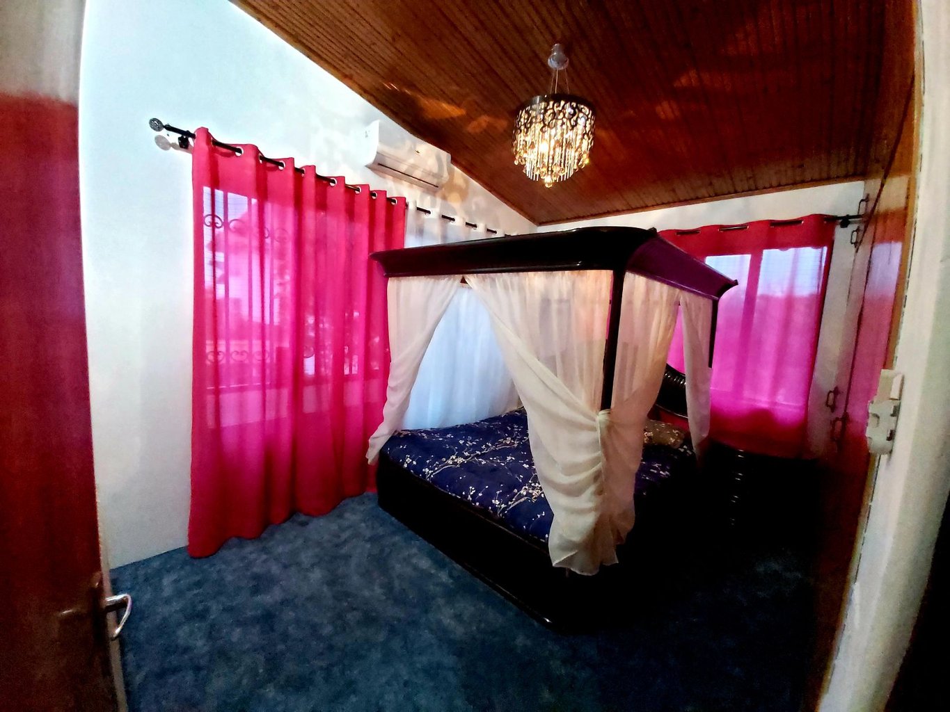 ویلا دوخوابه ساحلی ویلارام