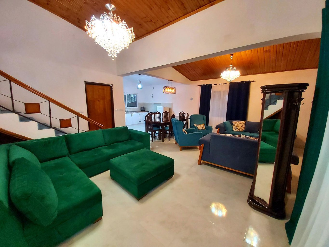 ویلا دوخوابه ساحلی ویلارام