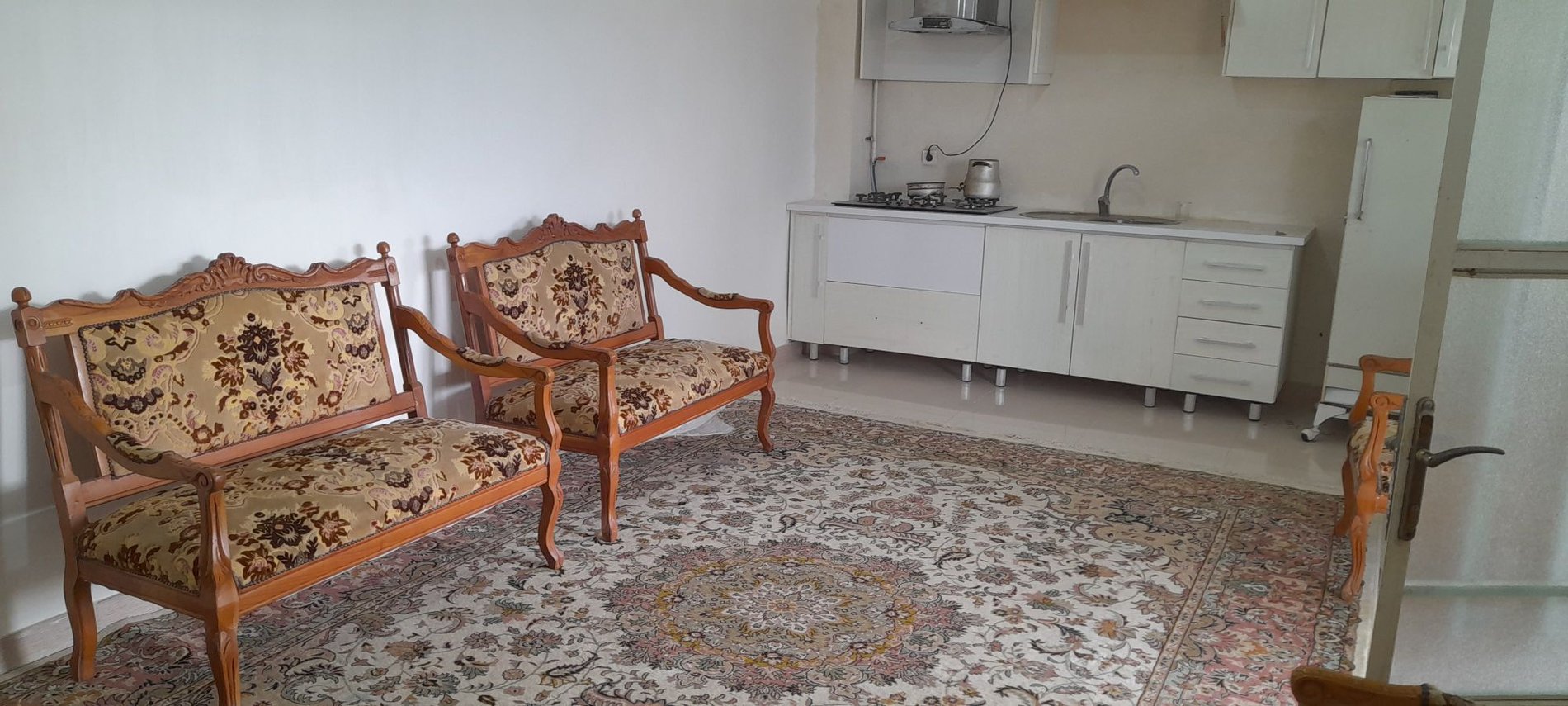 یک خوابه همکف شایان