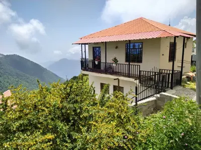 سوئیت یک خوابه قمری