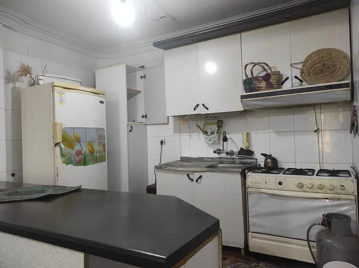 آپارتمان دوخوابه گلشهر 1 - آشپزخانه