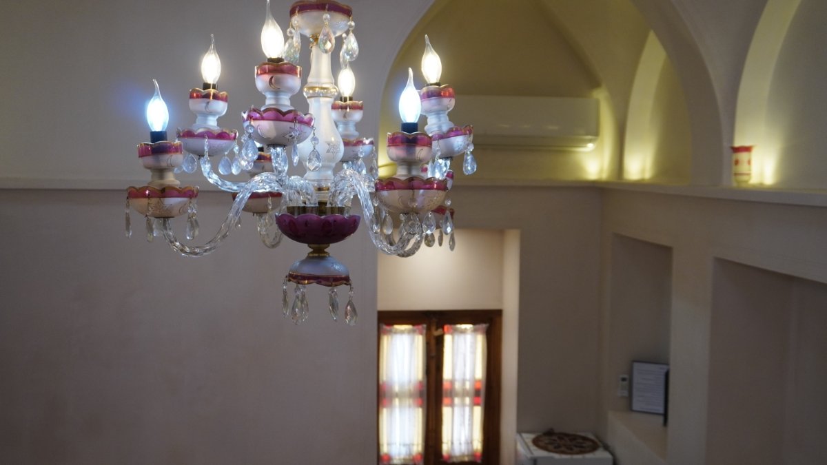 اشکوب - واحد کلاه فرنگی وی آی پی