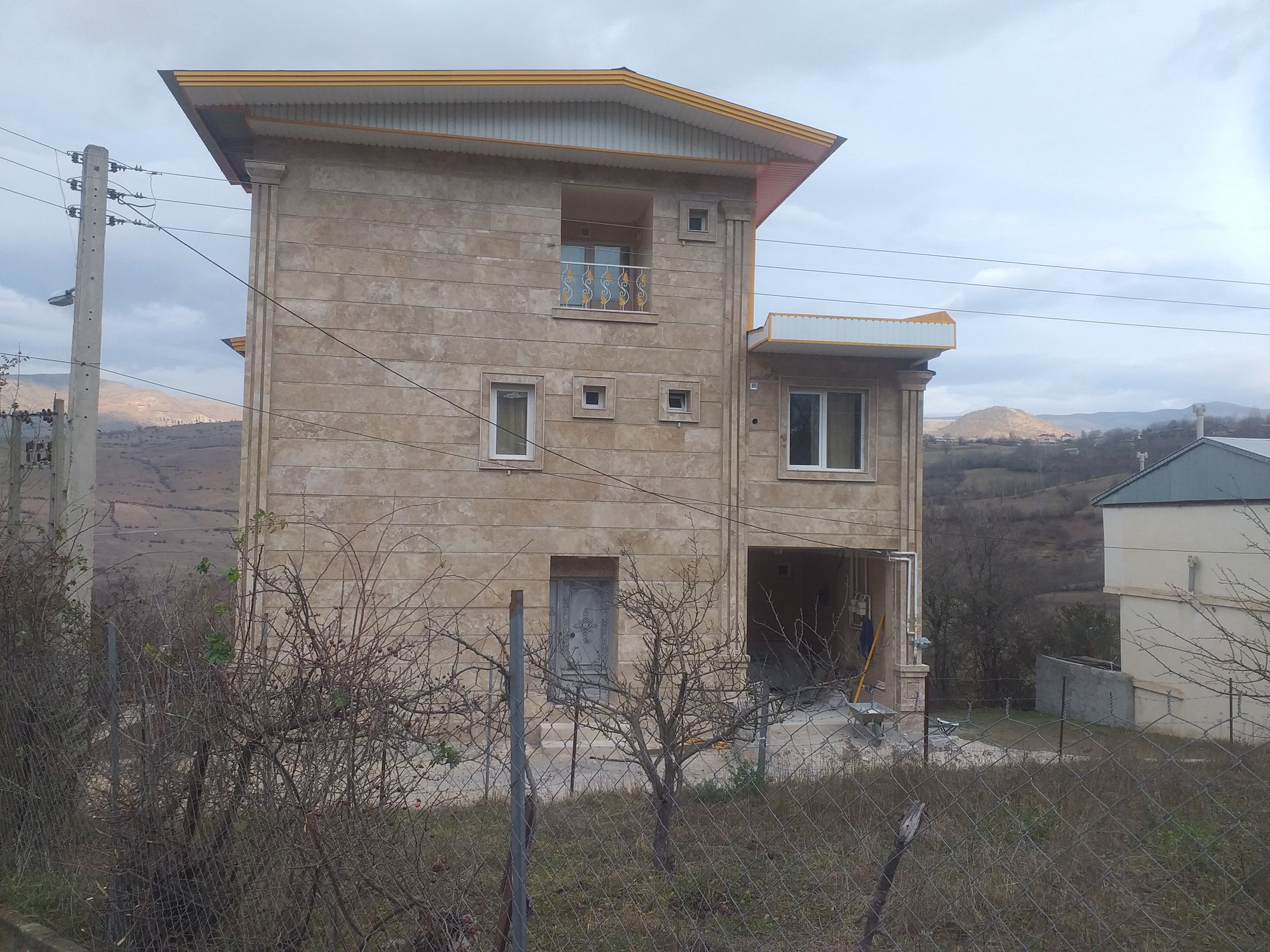 سوئیت فلت نظری