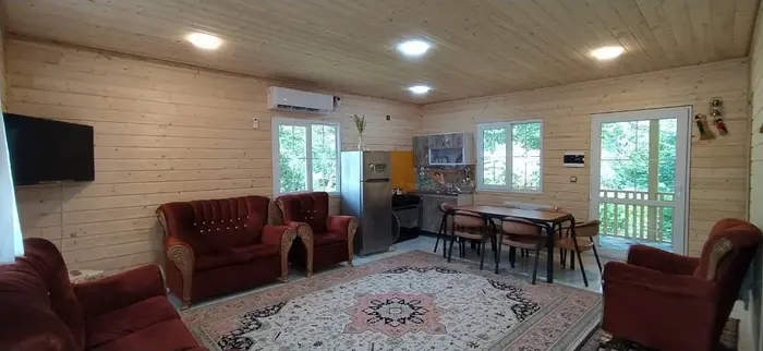 کلبه دوخوابه چوبی طهماسبی