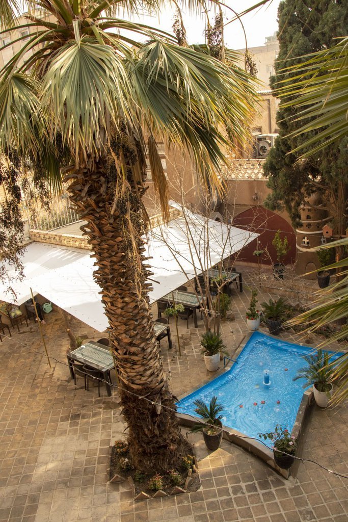 بوم گردی عمارت نخلستان - واحد عهد جانا ۶