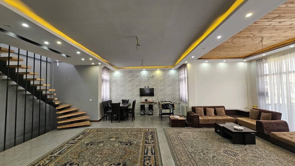 ویلا سه خوابه تریپلکس استخردار آبگرم رشید - طبقه همکف پذیرایی 