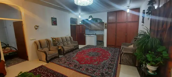 سوئیت دوخوابه آرامش 1 - هال چهل متری2