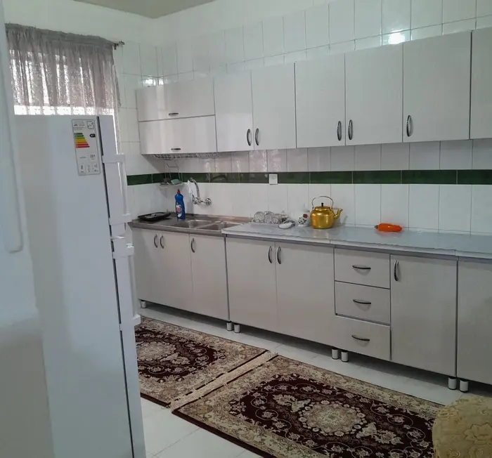 ویلا دوخوابه ساحلی طلایی 1 - آشپزخانه