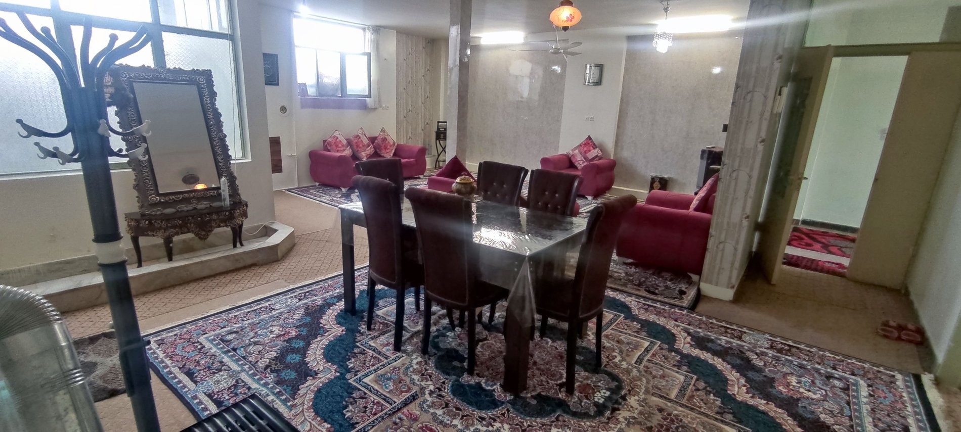 آپارتمان سه خوابه هلالی