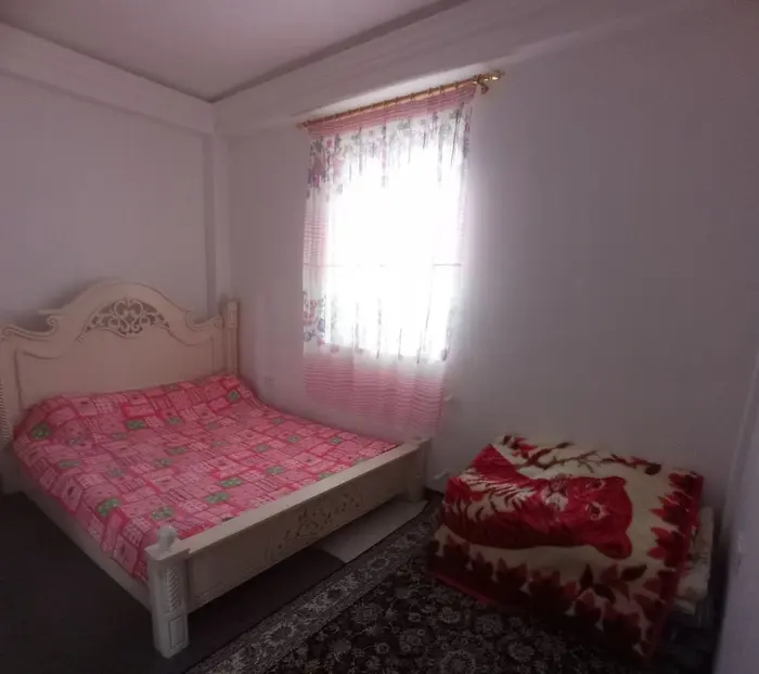 ویلا یک خوابه وشمه سرا - اتاق با تخت دونفره 