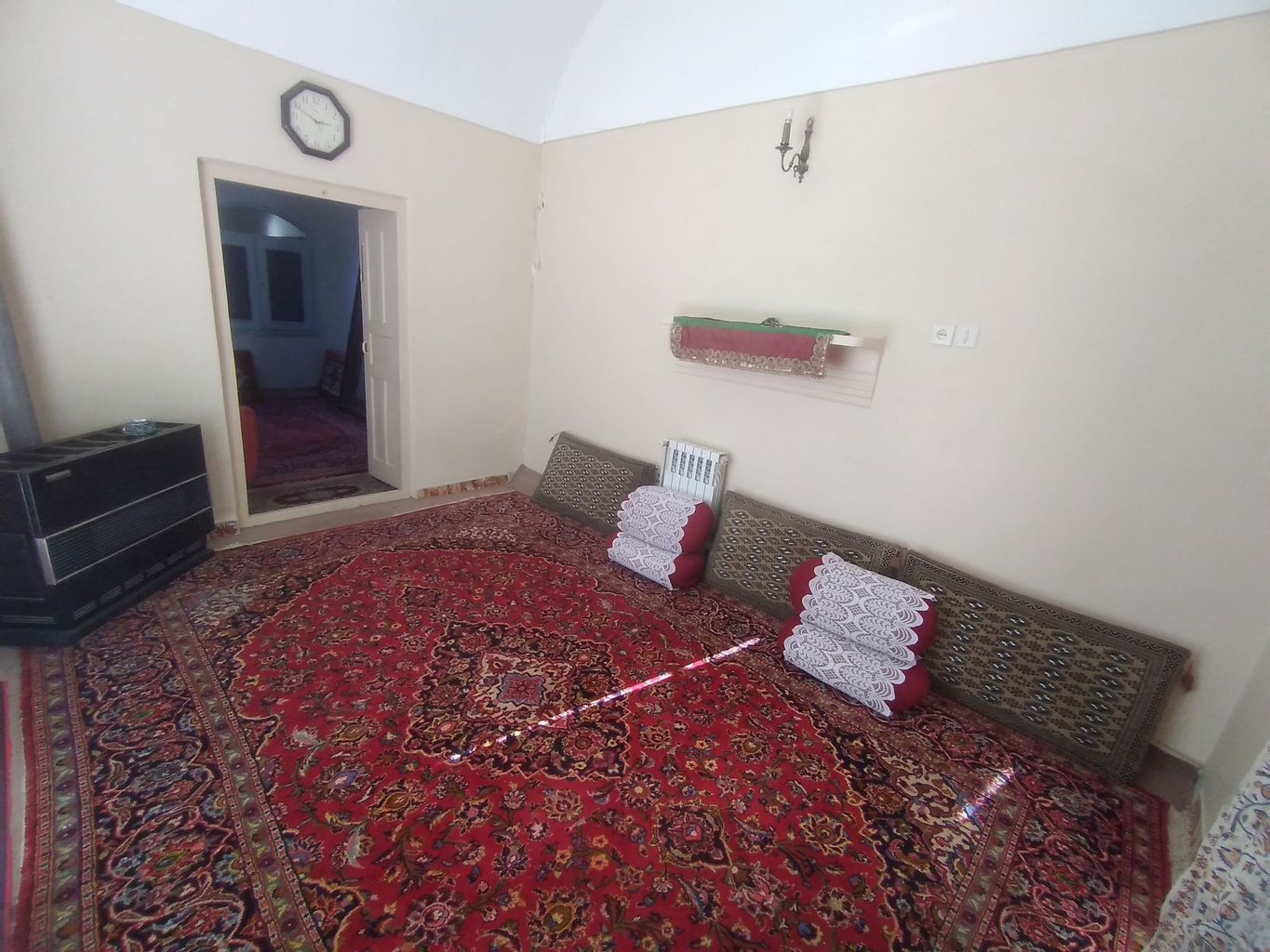 چهارخوابه عاشق معلی