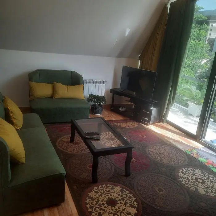 کلبه یک خوابه خزان