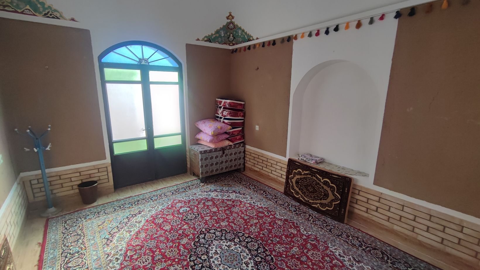 بوم گردی سلطان محمود - واحد 5