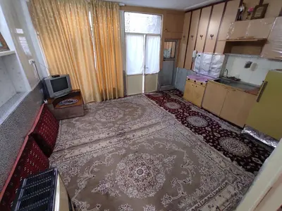 سوئیت یک خوابه پنج راه