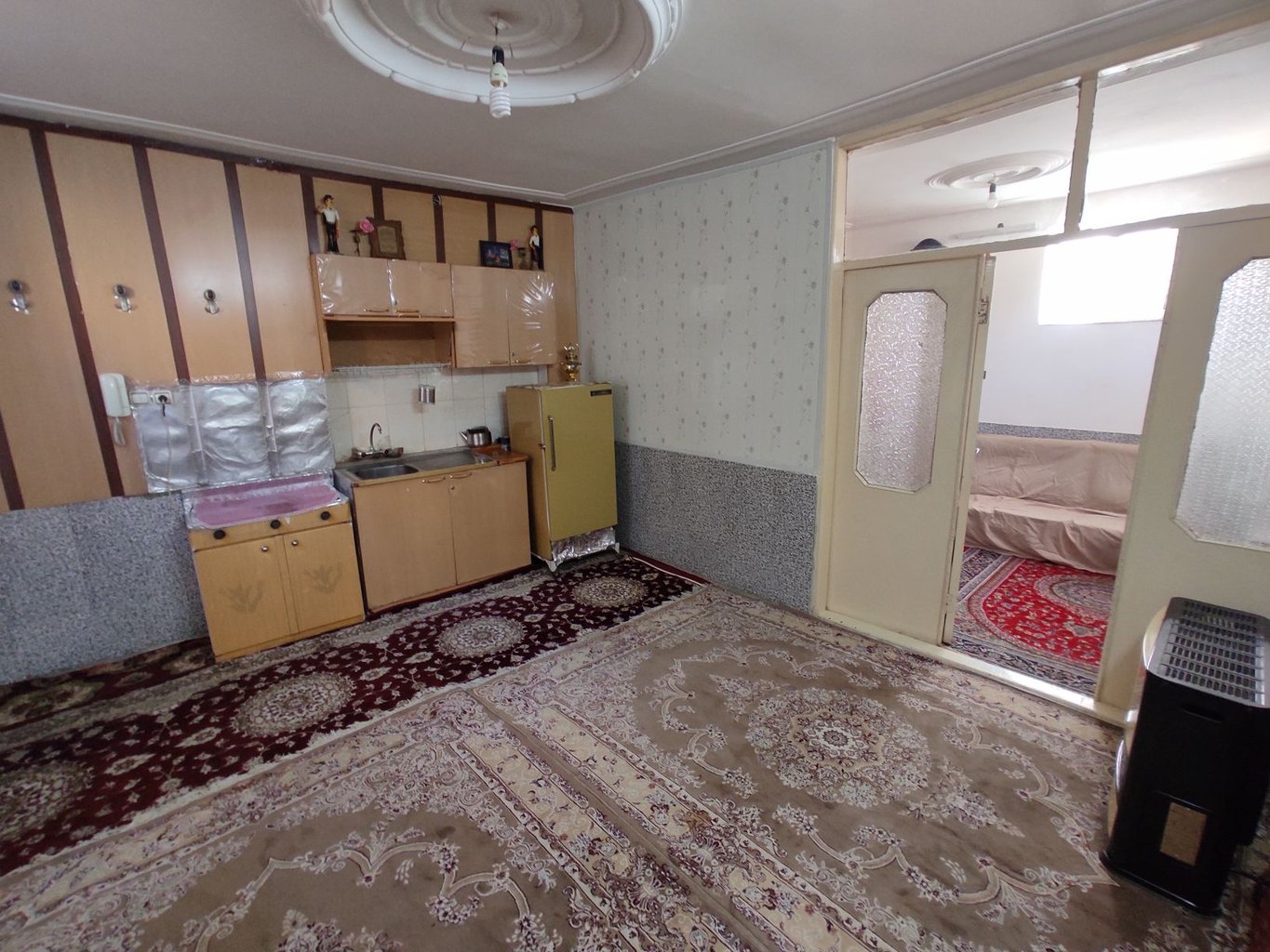 سوئیت تکخواب نزدیک حرم - پذیرایی و آشپزخانه