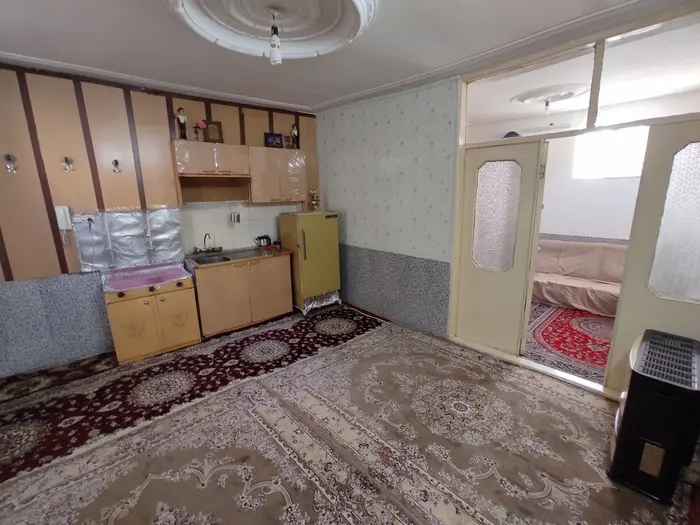 سوئیت یک خوابه پنج راه - پذیرایی و آشپزخانه 