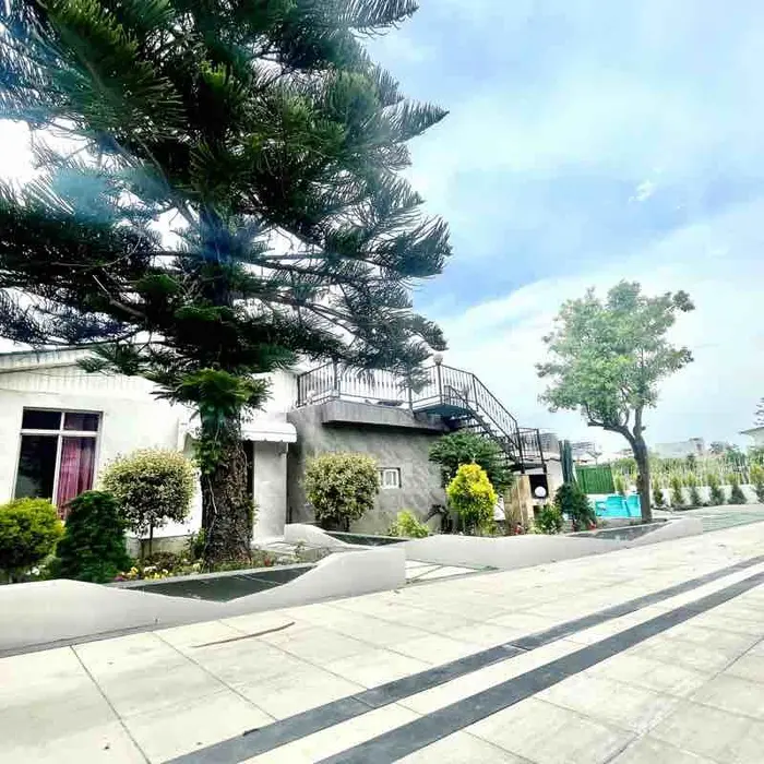 ویلا سه خوابه استخردار آبگرم برادران - انتخاب عنوان تصویر