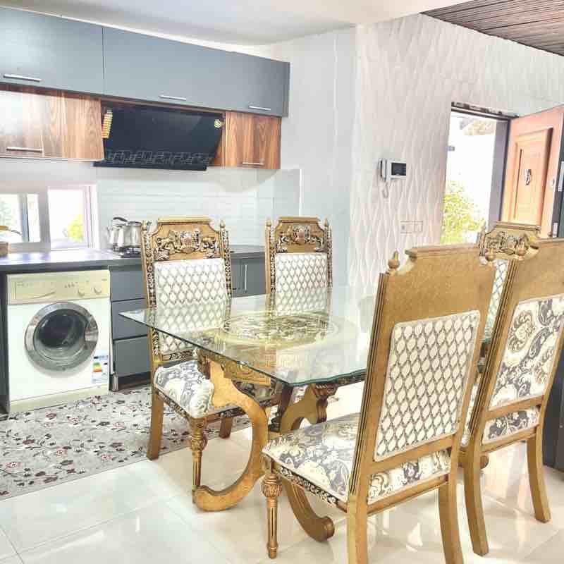 سه خوابه استخردار آبگرم برادران