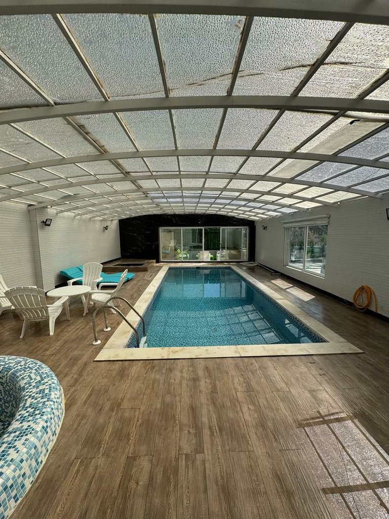 سه خوابه استخردار آبگرم برادران