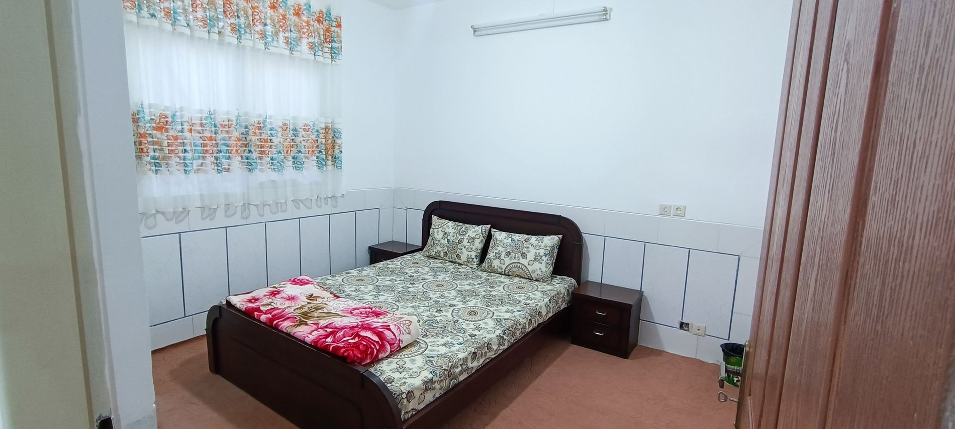 آپارتمان یک خوابه تخت جمشید